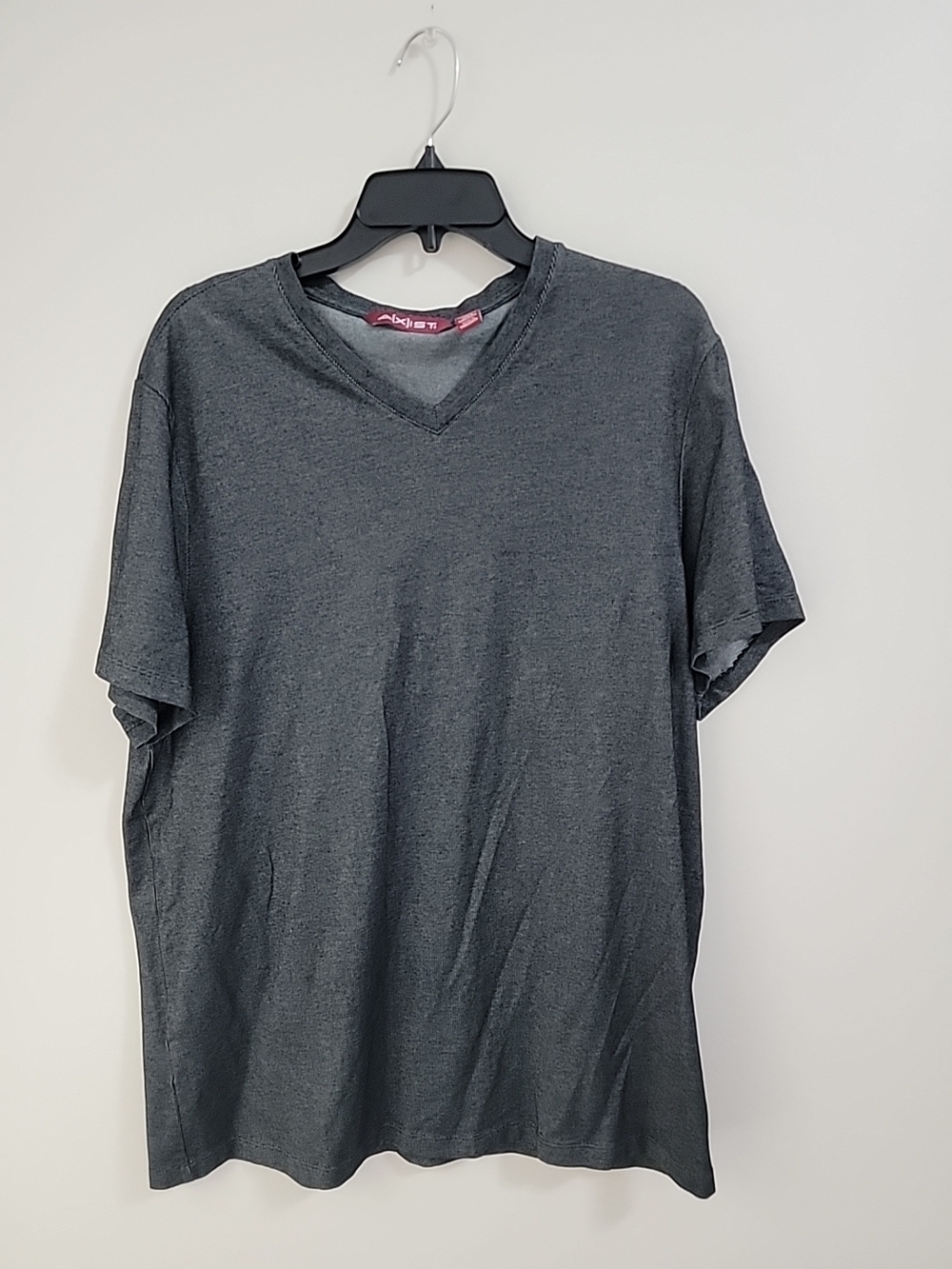 AXIST Mens Charcoal  V-neck T-shirt Size X Large Cotton Blend  EUC